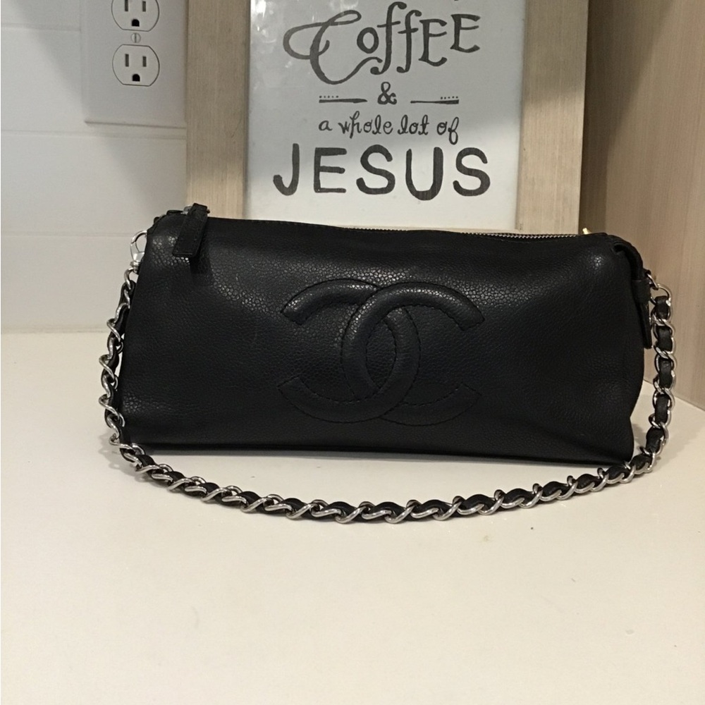 Chanel Cavier leather pochette shoulder purse